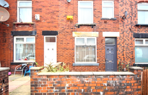 Modernisation in Bolton photo